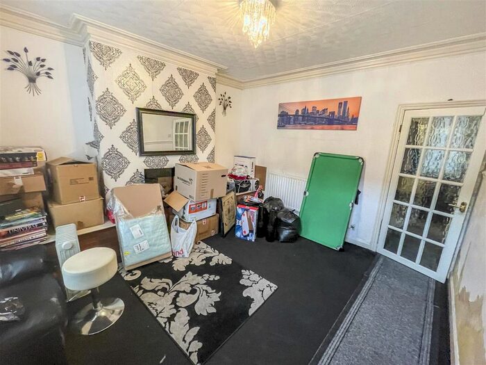 3 Bedroom Terraced House For Sale In Edward Street, Nuneaton, CV11