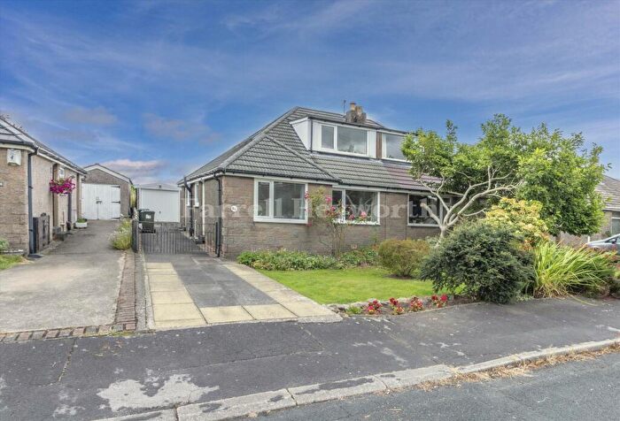 3 Bedroom Semi-Detached House For Sale In Meadow Park, Lancaster, Galgate, LA2