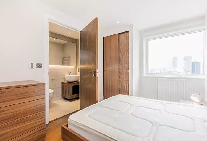 1 Bedroom Property To Rent In Whitechapel, London, E1