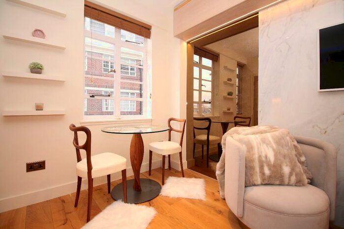 Studio To Rent In Nell Gwynn House, Sloane Avenue, Chelsea, London, SW3