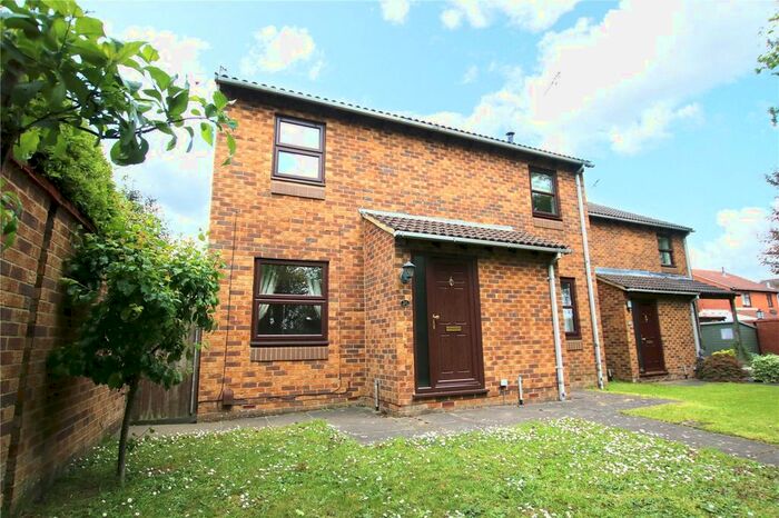 2 Bedroom End Of Terrace House To Rent In Harrington Close, Lower Earley, Reading, Berkshire, RG6