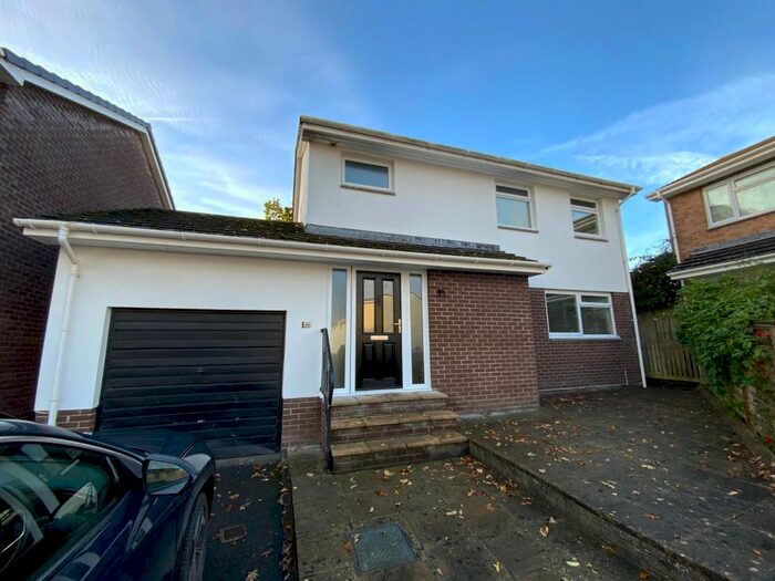 3 Bedroom Detached House To Rent In Maer Top Way, Barnstaple, EX31