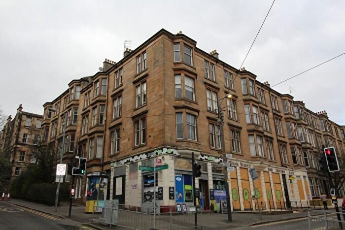 3 Bedroom Flat To Rent In Gibson Street, Hillhead, Glasgow, G12