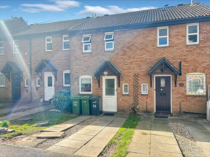 2 Bedroom Terraced House To Rent In Lambourne Road, West End, SO18