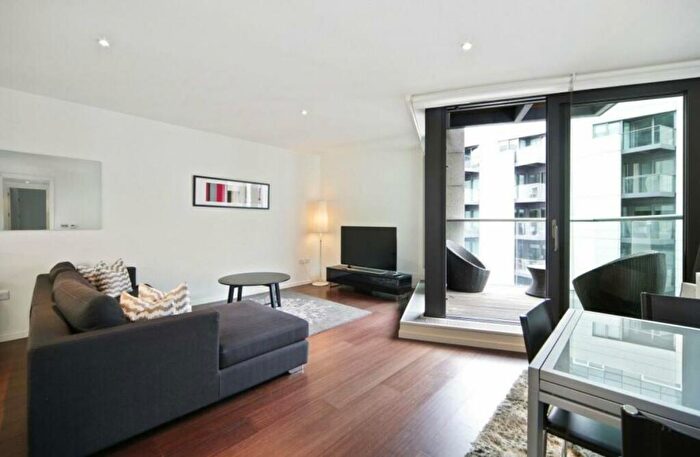 2 Bedroom Apartment To Rent In Baltimore Wharf, E14