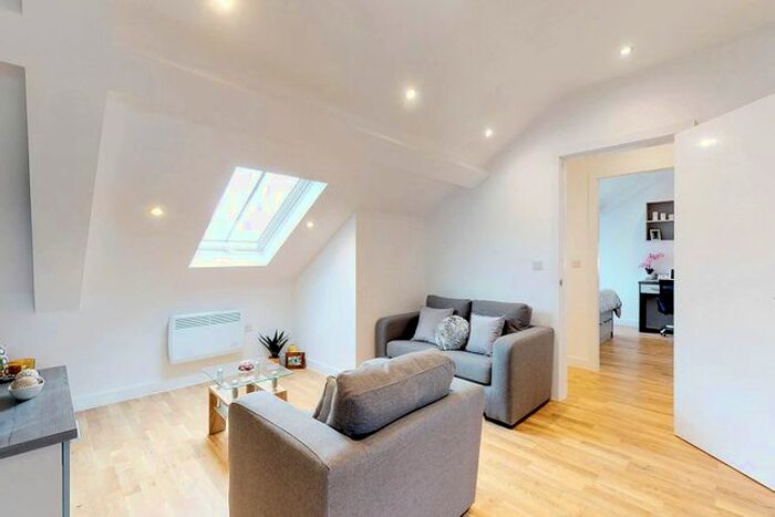 2 Bedroom Flat To Rent In St. Marys Road, Sheffield, S2