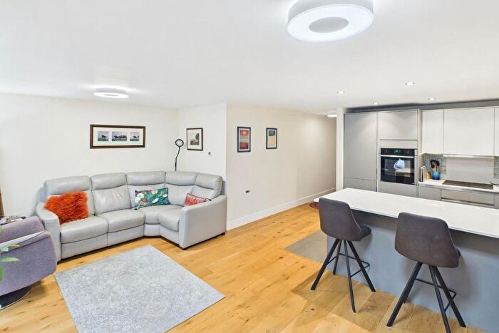 2 Bedroom Maisonette For Sale In Lees Close, Thaxted, Dunmow, CM6