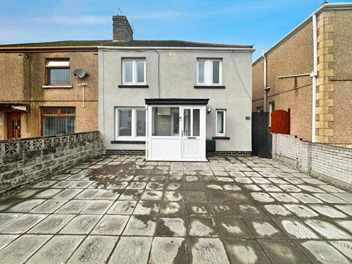 3 Bedroom Semi-Detached House For Sale In Greenfield Avenue, Port Talbot, SA13