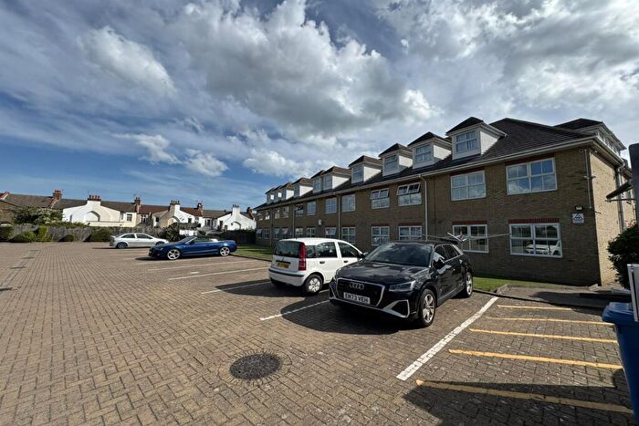 1 Bedroom Flat To Rent In Manilla Road, Southend On Sea, SS1