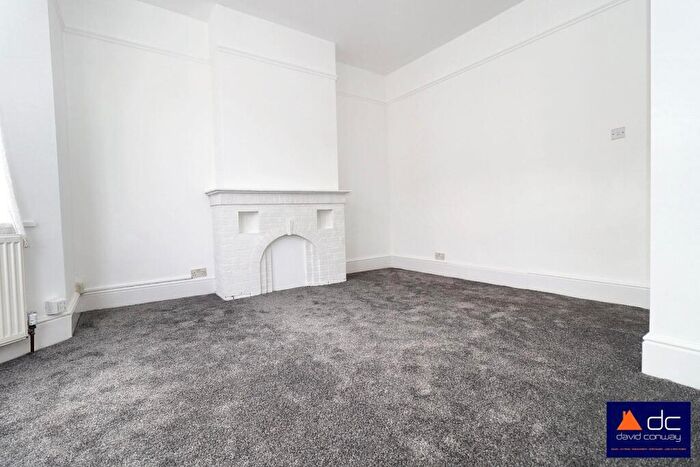 2 Bedroom Flat For Sale In Headstone Road, Harrow, HA1