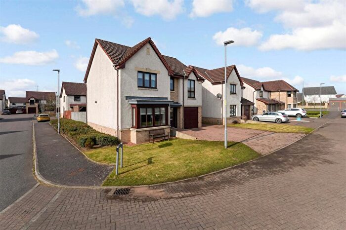 4 Bedroom Detached House For Sale In Robin Place, Cumbernauld, Glasgow, North Lanarkshire, G68