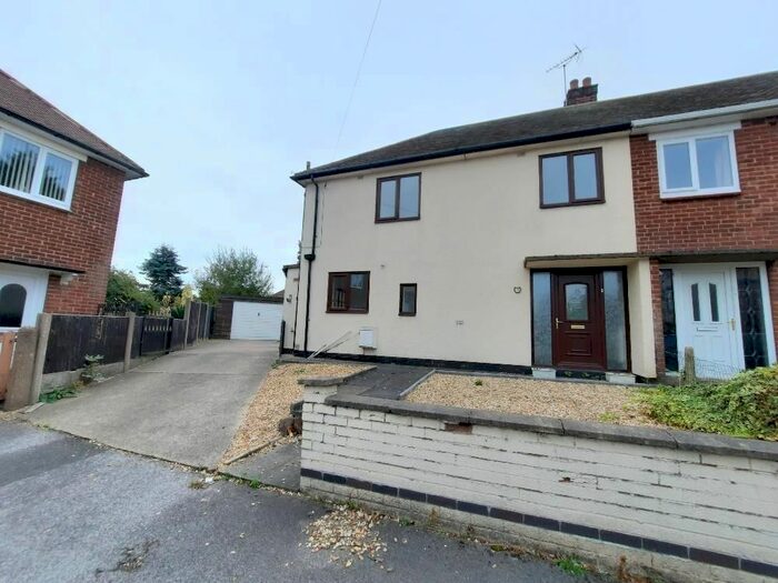 3 Bedroom Property To Rent In Strathmore Close, Hucknall, Nottingham, NG15
