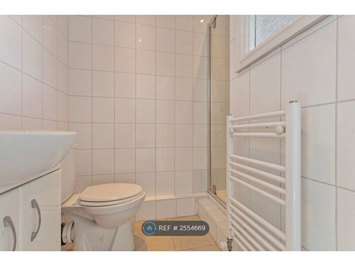 1 Bedroom Terraced House To Rent In Varley Street, Stanningley, Pudsey, LS28