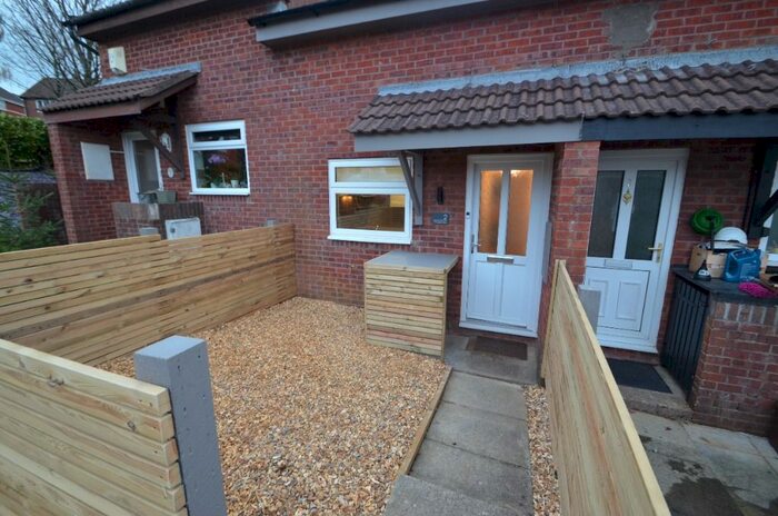 1 Bedroom Terraced House To Rent In Tintagel Close, Thornhill, Cardiff CF14