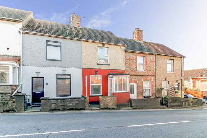 2 Bedroom Terraced House To Rent In Kingshill Road, Swindon, Wiltshire, SN1