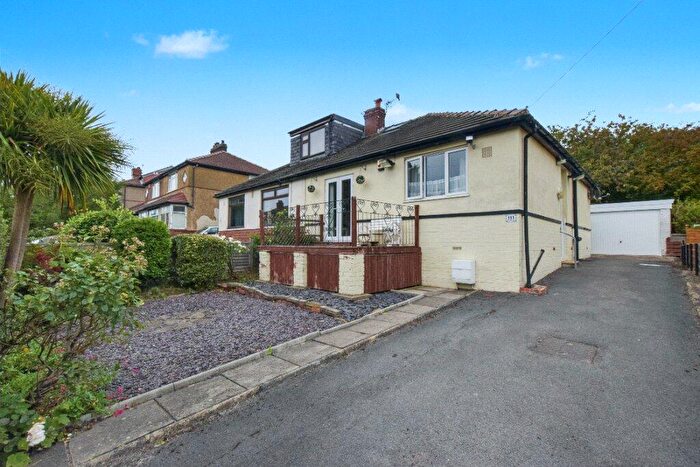 2 Bedroom Bungalow For Sale In Blue Hill Lane, Leeds, West Yorkshire, LS12
