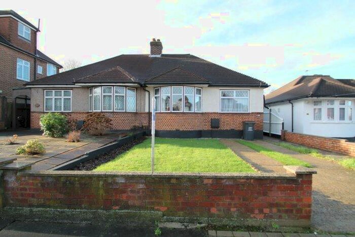 2 Bedroom Bungalow To Rent In Lancing Road, Orpington, BR6