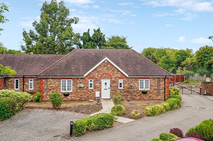 2 Bedroom Bungalow For Sale In Millside Court, Iver, SL0