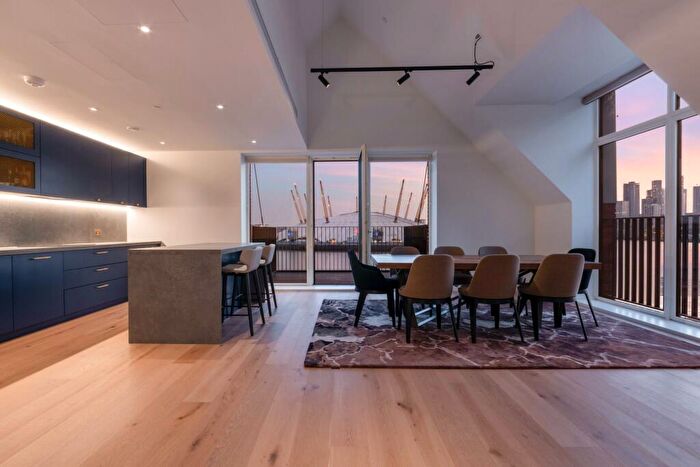 3 Bedroom Penthouse To Rent In Hampden House, Goodluck Hope, London, E14