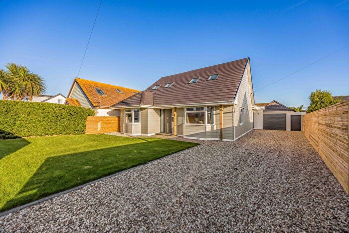 5 Bedroom Detached House For Sale In First Avenue, Bracklesham Bay, Chichester, West Sussex, PO20
