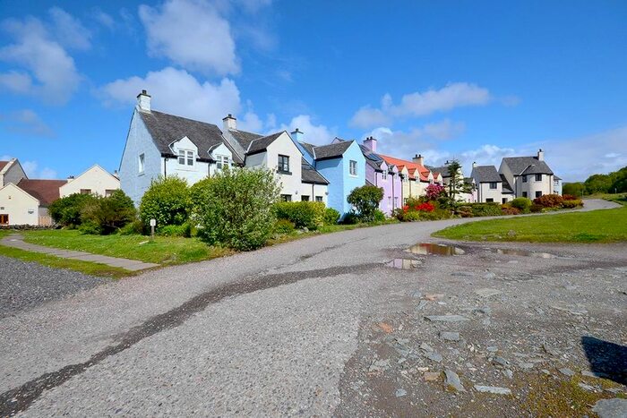 3 Bedroom Property For Sale In Craobh Haven, Lochgilphead, PA31
