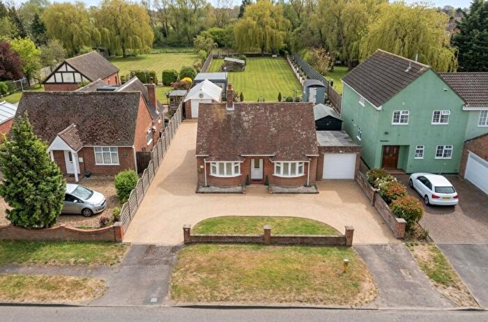 2 Bedroom Bungalow For Sale In Nunnery Street, Castle Hedingham, Halstead, CO9