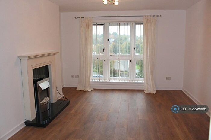 2 Bedroom Flat To Rent In Moorfoot Avenue, Paisley, PA2