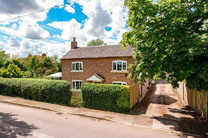 5 Bedroom Detached House For Sale In Main Road, Worleston, Nantwich, CW5