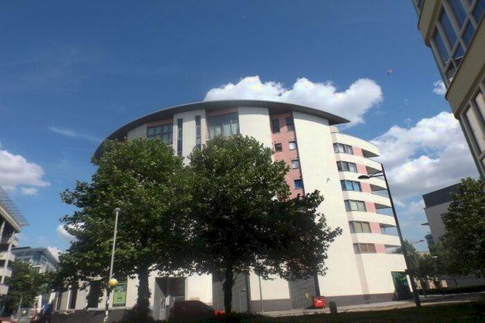 1 Bedroom Flat To Rent In Canons Way, Bristol, BS1