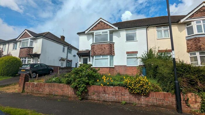 2 Bedroom Flat To Rent In Channels Farm Road, Southampton, SO16