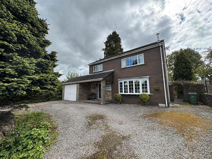 5 Bedroom House For Sale In High Street, Kirkby Stephen, CA17