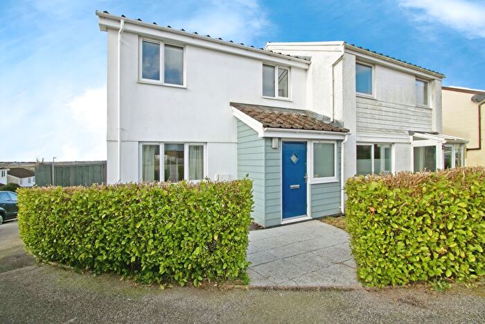 3 Bedroom Semi-Detached House For Sale In Northey Close, Shortlanesend, Truro, Cornwall, TR4