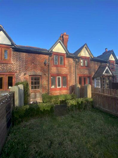 2 Bedroom Cottage For Sale In Holland Cottages, Mold, Flintshire, CH7