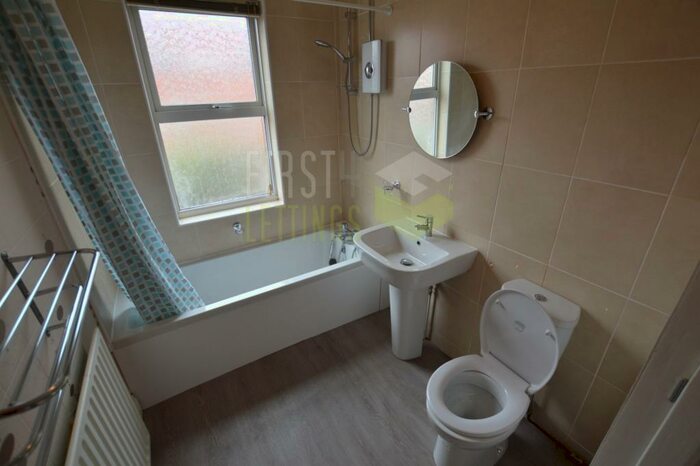 2 Bedroom Terraced House To Rent In Lord Byron Street, Clarendon Park, LE2