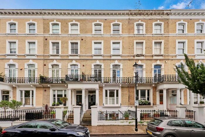 1 Bedroom Flat To Rent In Cathcart Road, London, SW10