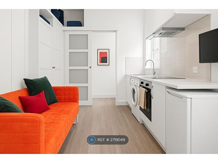 Studio To Rent In Rufford Street, London, N1