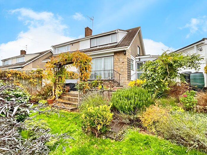 3 Bedroom Semi-Detached House For Sale In Eastfield Close, Caerleon, Newport, NP18