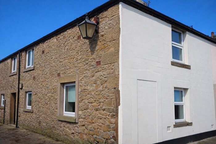3 Bedroom Flat For Sale In Doctors Row, Longridge, Preston, PR3