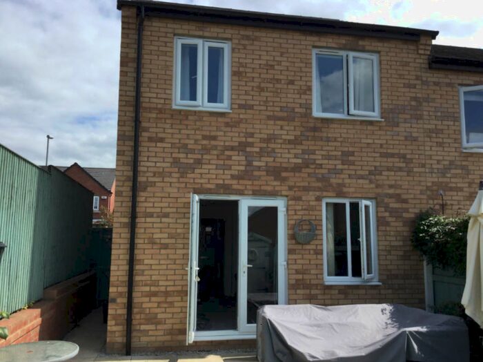 3 Bedroom Semi-Detached House To Rent In William Avenue, Leeds, West Yorkshire, LS26