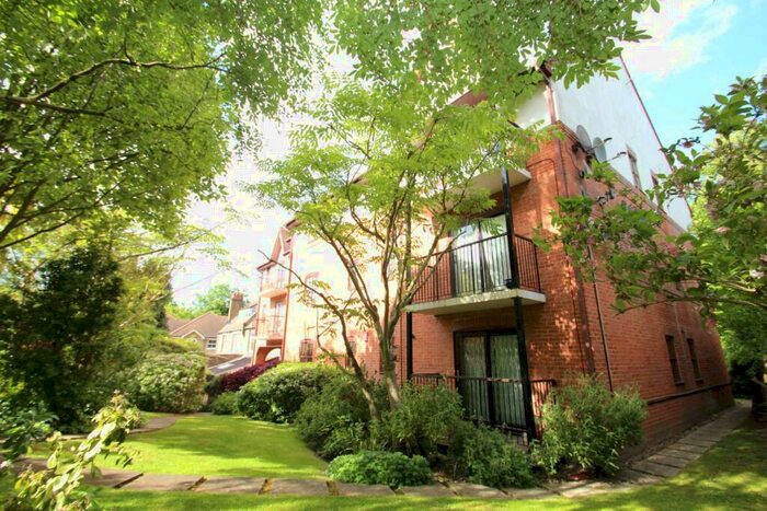 2 Bedroom Apartment To Rent In Stanhope Road, Highgate, N6