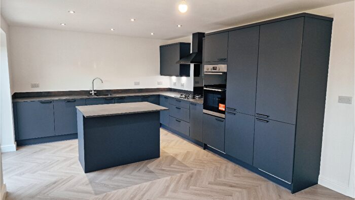 5 Bedroom Detached House For Sale In Off Moor Road, Bestwood Village Nottingham, NG6