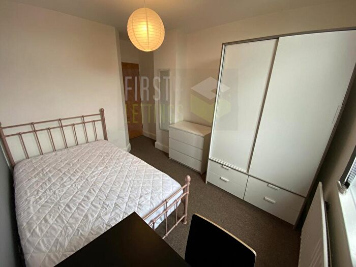 5 Bedroom Terraced House To Rent In Kirby Road, West End, LE3