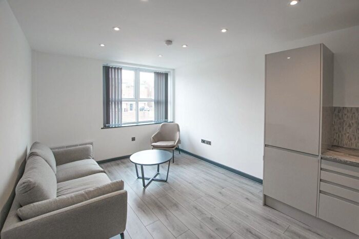 1 Bedroom Flat To Rent In Flat, Trinity A, Stanningley Road, Leeds, LS13