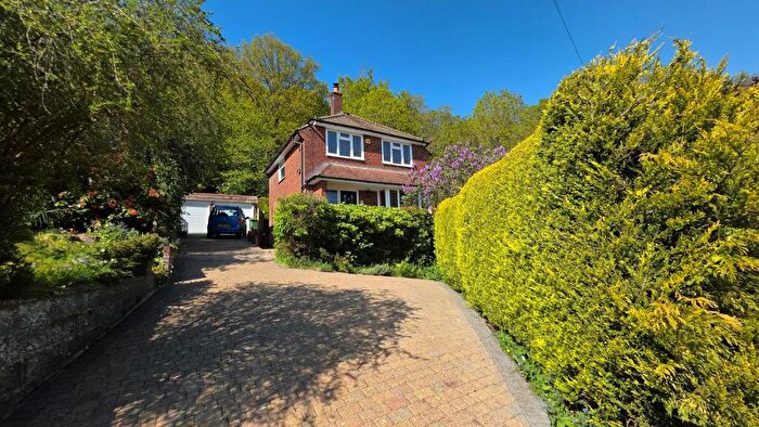 4 Bedroom Detached House For Sale In Claygate Road, Dorking, RH4