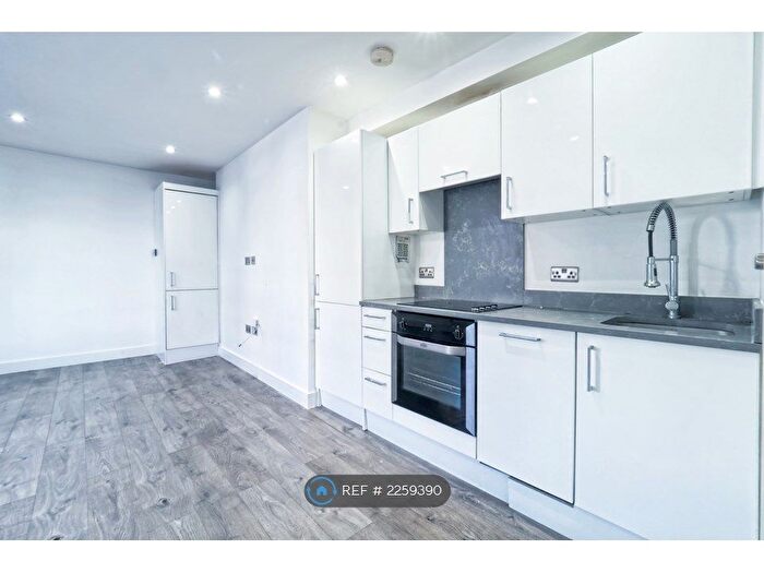 1 Bedroom Flat To Rent In Hatfield Road, Watford, WD24