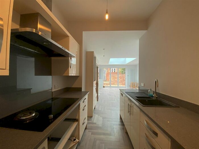 1 Bedroom Flat To Rent In Cameron Grove, York, YO23