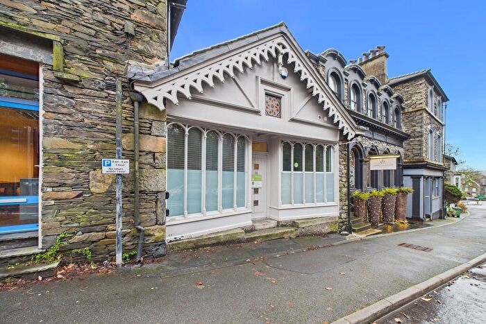 1 Bedroom Apartment For Sale In Church Street, Windermere, LA23