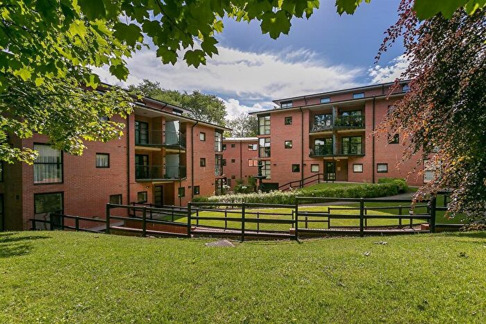 2 Bedroom Flat To Rent In Adderstone Court, Adderstone Crescent, Jesmond, NE2