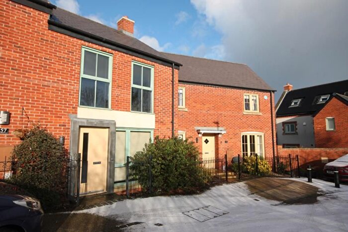 2 Bedroom Terraced House To Rent In Lawley Village, Telford, TF4