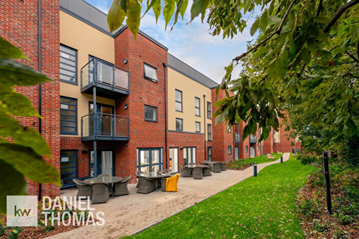 2 Bedroom Apartment To Rent In Lionheart Court Sewardstone Road, Waltham Abbey, EN9